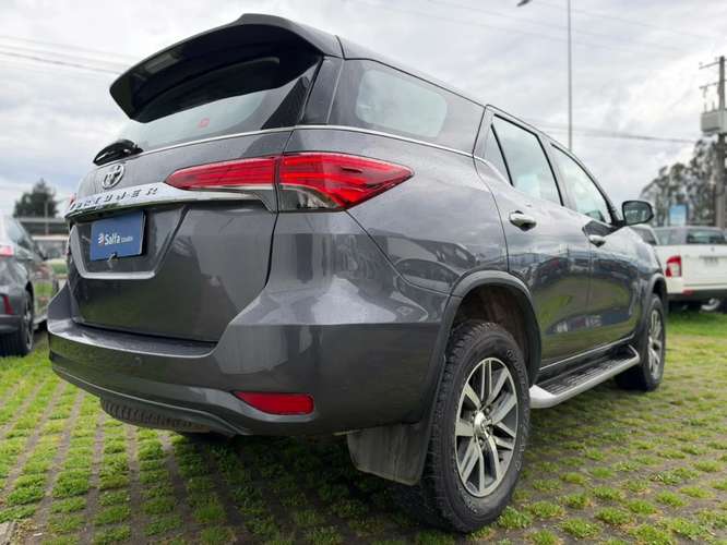 Toyota Fortuner 2.8 SRX DCB10 AT 4X4 DIESEL 2019