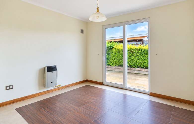 Renta de casa en condominio, sector residencial en Quillota, $800.000
