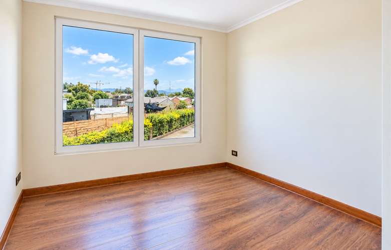 Renta de casa en condominio, sector residencial en Quillota, $800.000