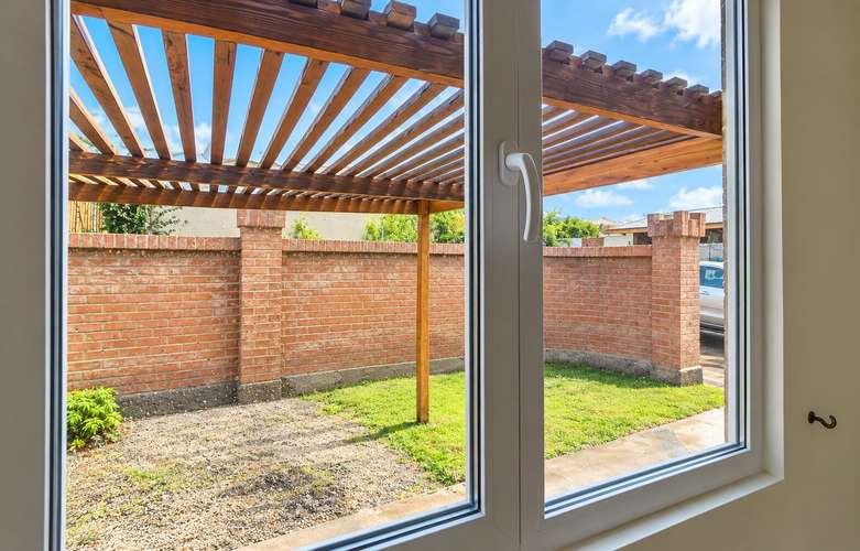 Renta de casa en condominio, sector residencial en Quillota, $800.000