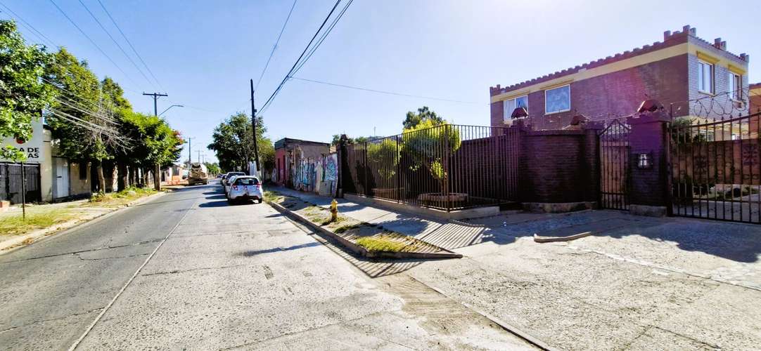 Renta de casa en condominio, sector residencial en Quillota, $800.000