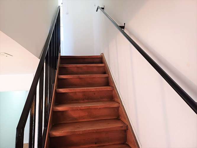 En venta casa de 2 pisos en Quillota – $81,9 millones.