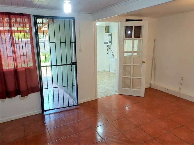 En venta casa de 2 pisos en Quillota – $81,9 millones.