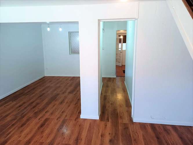 En venta casa de 2 pisos en Quillota – $81,9 millones.