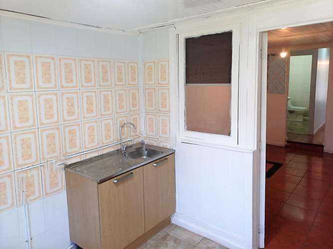 En venta casa de 2 pisos en Quillota – $81,9 millones.