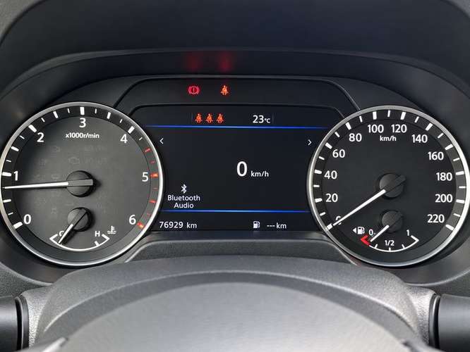 NISSAN NAVARA DC SE 2.3D MT - 2023 | 5063 - Imagen 15