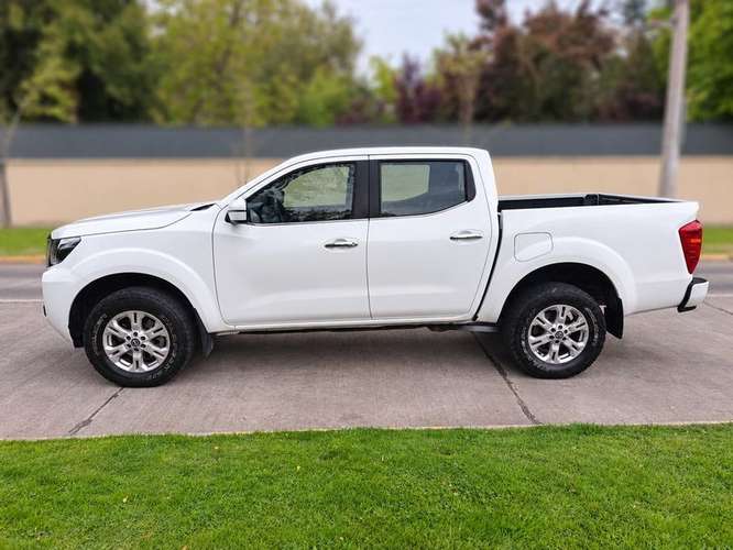 NISSAN NAVARA DC SE 2.3D MT - 2023 | 5063 - Imagen 3