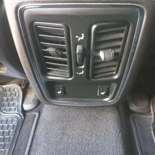 JEEP GRAND CHEROKEE LIMITED AÑO 2012 TOP DE LINEA