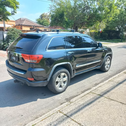 JEEP GRAND CHEROKEE LIMITED AÑO 2012 TOP DE LINEA