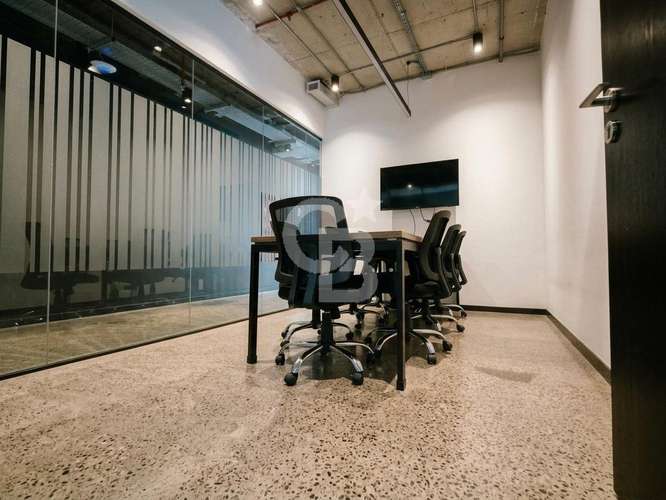 Oficina Premium en La Dehesa: Espacio Moderno y Conectado - Imagen 3