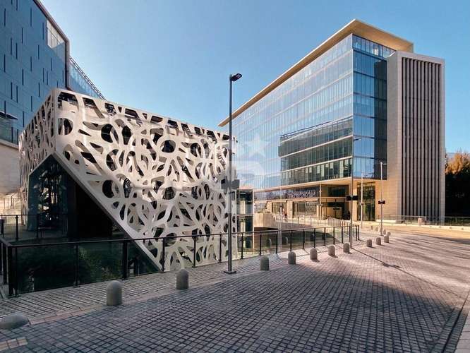 Oficina Premium en La Dehesa: Espacio Moderno y Conectado - Imagen 6