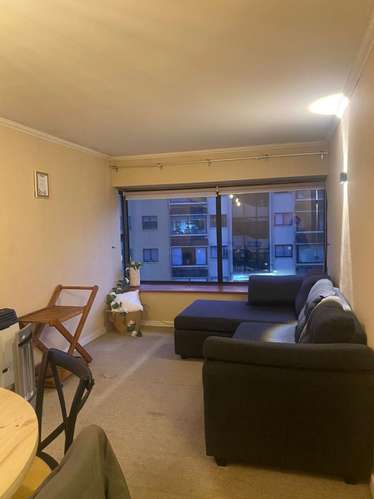 ARRIENDO DEPARTAMENTO 2 DORMITORIOS 1EST EN BAYONA