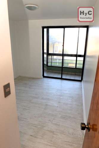 Primer piso, 3 dormitorios y 42 m² de terrazas - Imagen 10