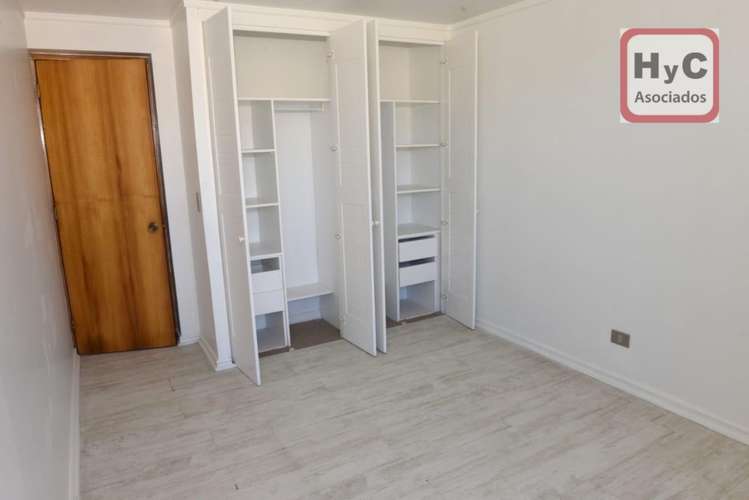 Primer piso, 3 dormitorios y 42 m² de terrazas - Imagen 13