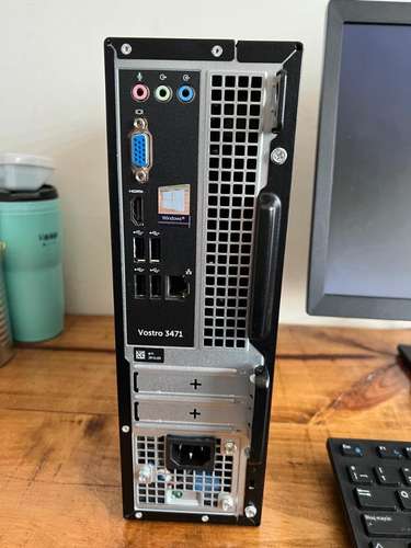 PC de Escritorio Dell Vostro - Súper rápido (i3, 8GB RAM, 1.13 TB SSD)