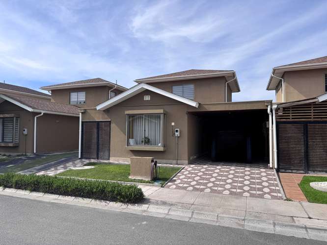 Arriendo casa 3 dorm 3 baños condo Buin Oriente (186727)