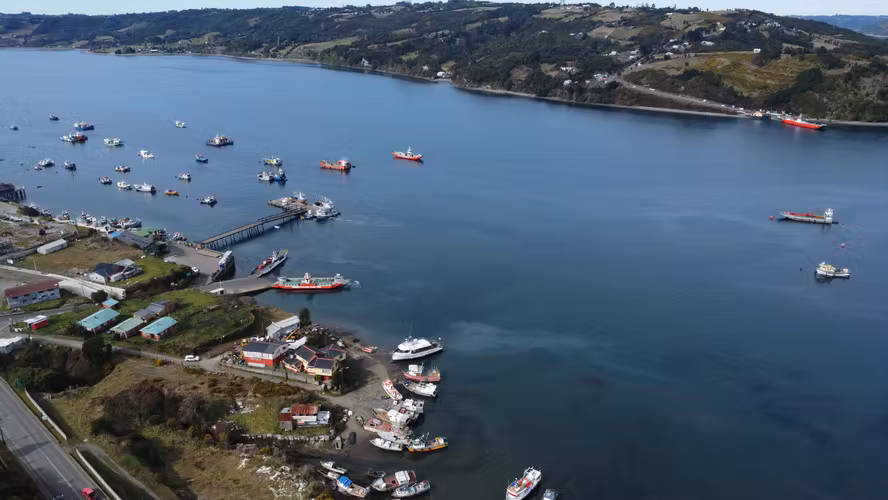 "OPORTUNIDAD UNICA EN EL CORAZON DE DALCAHUE".