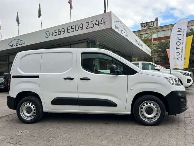 CITROEN BERLINGO BLUEHDI 1.5 - 2024 | 4984 - Imagen 7