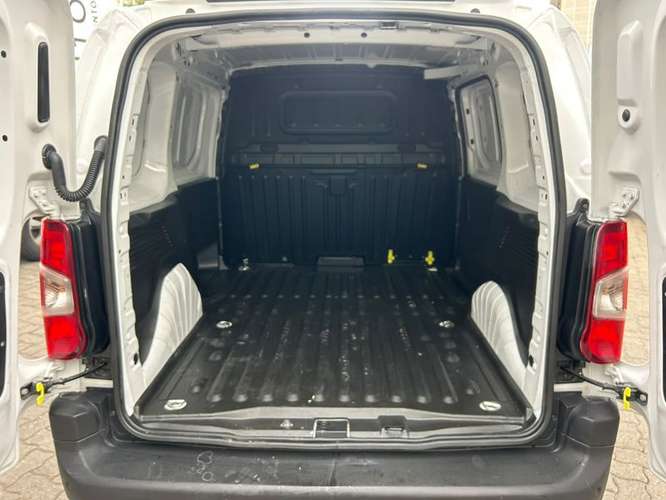 CITROEN BERLINGO BLUEHDI 1.5 - 2024 | 4984 - Imagen 18