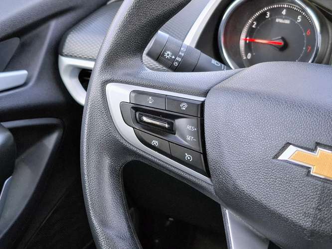 Chevrolet Tracker 1.2T LTZ R 4X2 AT 5P 2025 - Imagen 13