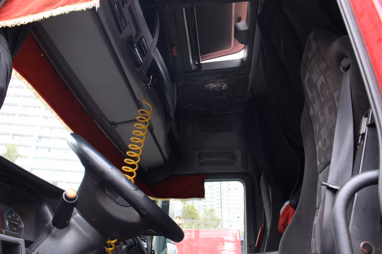 Mercedes Benz Actros 1836 Ls año 2012 Tracto AT 4X2 562.000 KMS LITERA