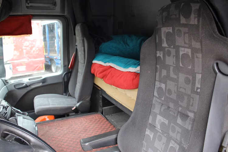 Mercedes Benz Actros 1836 Ls año 2012 Tracto AT 4X2 562.000 KMS LITERA