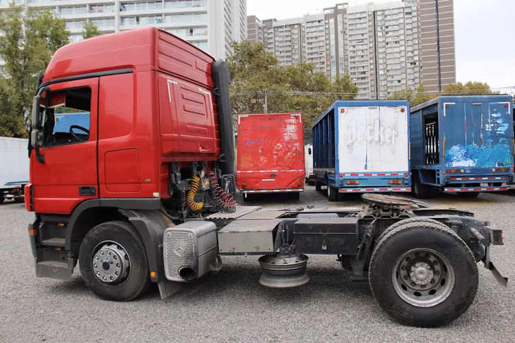 Mercedes Benz Actros 1836 Ls año 2012 Tracto AT 4X2 562.000 KMS LITERA