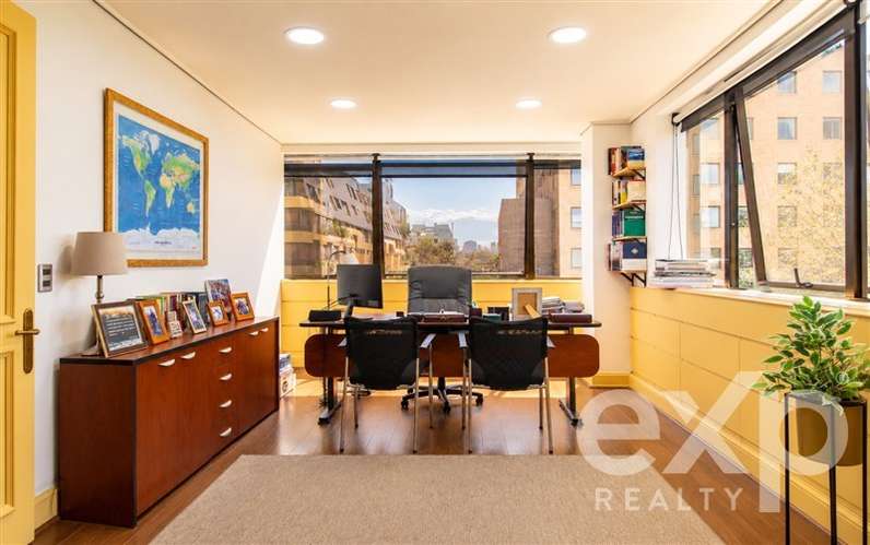 Venta Oficina en Asturias con Renato Sánchez en Las Condes