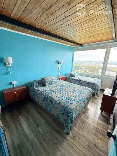 EXCLUSIVA RESIDENCIA FULL EQUIPADA CON VISTA PANORÁMICA