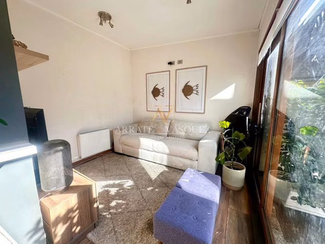 Venta Amplia Casa en Andalué