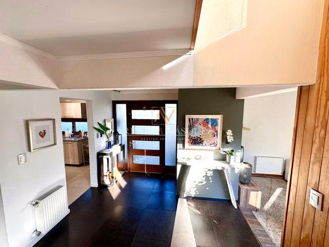 Venta Amplia Casa en Andalué