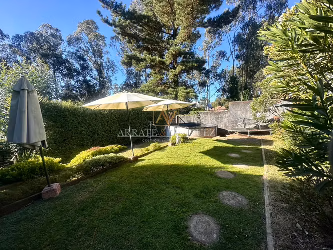 Venta Amplia Casa en Andalué