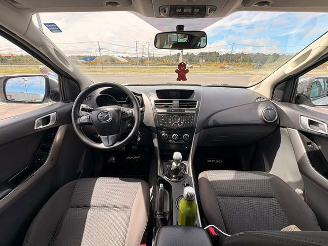 2021 Mazda Bt-50 2.2 SDX DIESEL 4X4 DOB. CAB. 6MT 4P.DX - Imagen 6