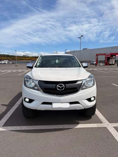 2021 Mazda Bt-50 2.2 SDX DIESEL 4X4 DOB. CAB. 6MT 4P.DX - Imagen 3