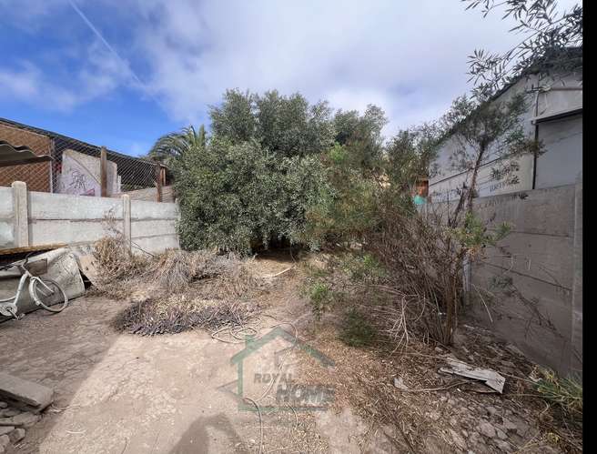 Casa centro Copiapó con 5 Habitaciones, Amplio Patio y Local Comercial