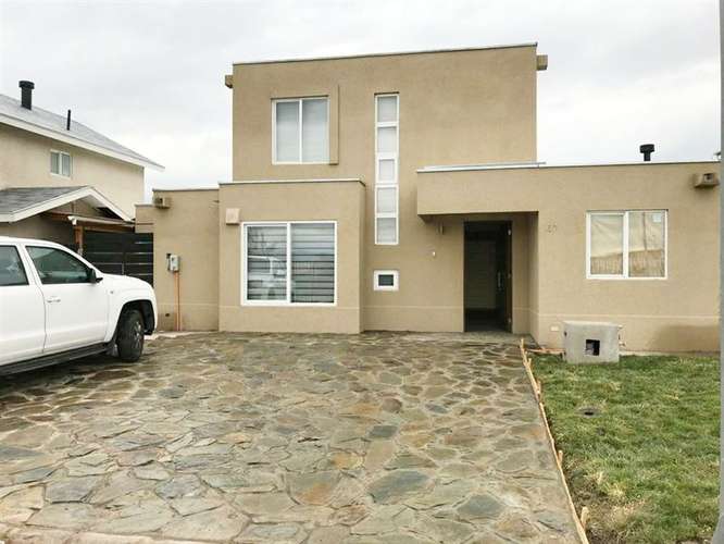 Casa mediterránea en Condominio