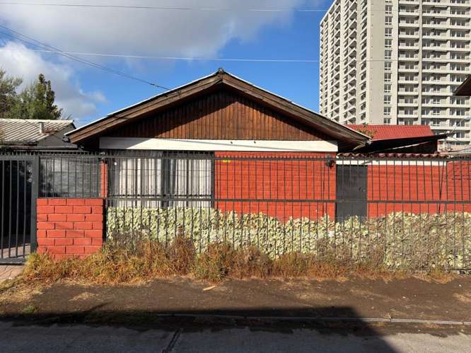 VENDO CASA EN LA FLORIDA, PAR.14 - AMERICO VESPUCI