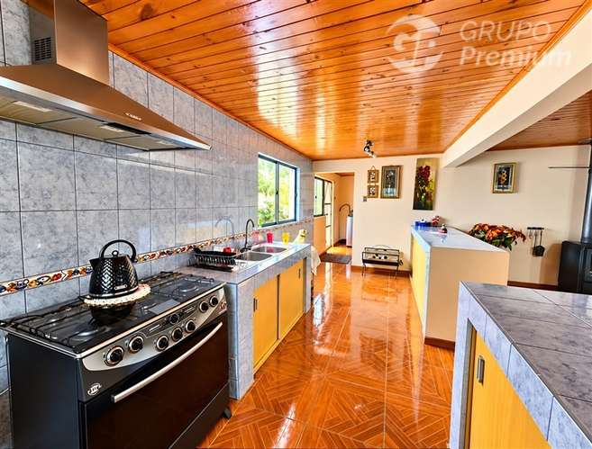 Hermosa Casa Colonial en Venta en Doñihue Oportunidad Unica!