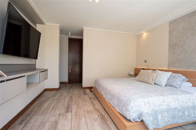 Tríplex con azotea privada y jacuzzi - La Dehesa Central - Imagen 35