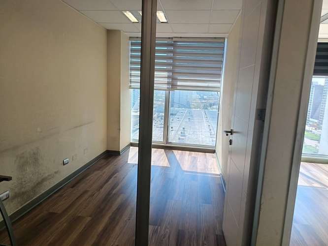Arriendo Oficina 3P 2B estacionamiento y bodega Metro San Alberto Hurtado.