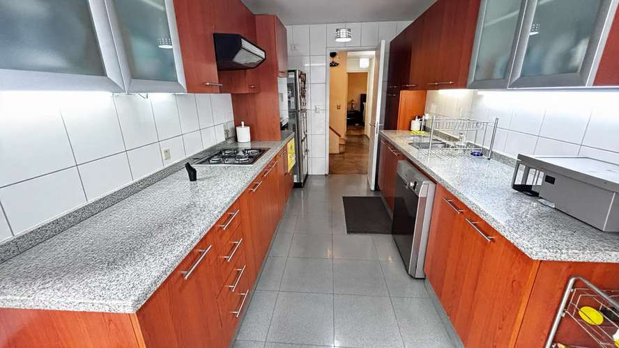 Hermosa casa en Condominio - Imagen 4