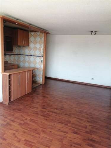 Departamento amplio de 3 dormitorios y 2 baños en Conchalí