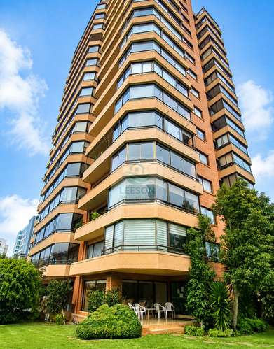 VIÑA DEL MAR- DEPTO EN VENTA 4D/3B EXCELENTE UBICACIÓN
