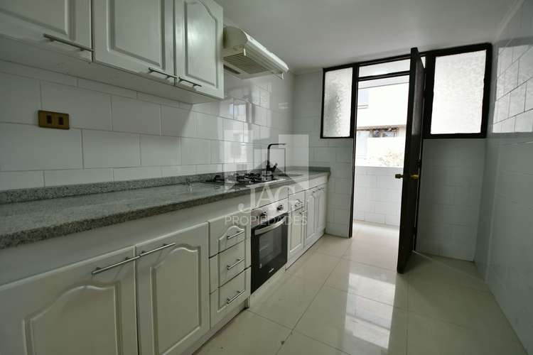 DEPARTAMENTO FAMILIAR 3D 2B EN EXCELENTE UBICACIÓN