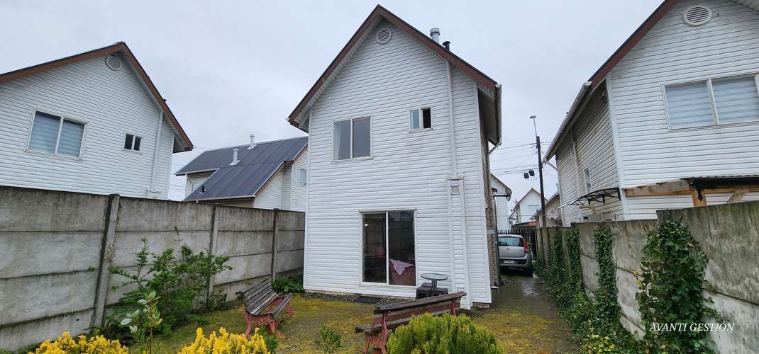 CASA EN VENTA  2 PISOS EN FRUTILLAR - Imagen 17