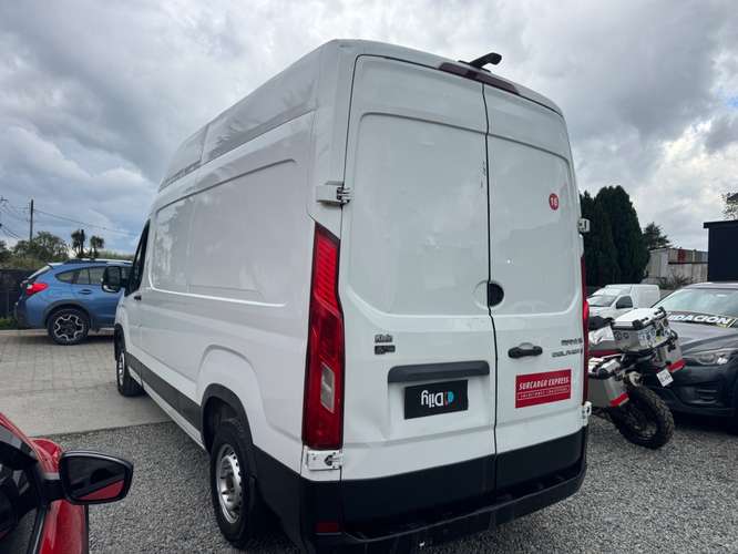 MAXUS V90 2022 - Imagen 6