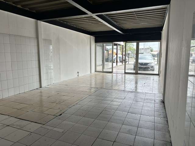 Local AVDA COLON / EJERCITO TALCAHUANO - Imagen 15