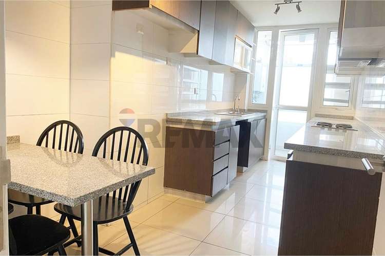 Venta departamento 3d 2b  huechuraba cam. el roble - Imagen 4