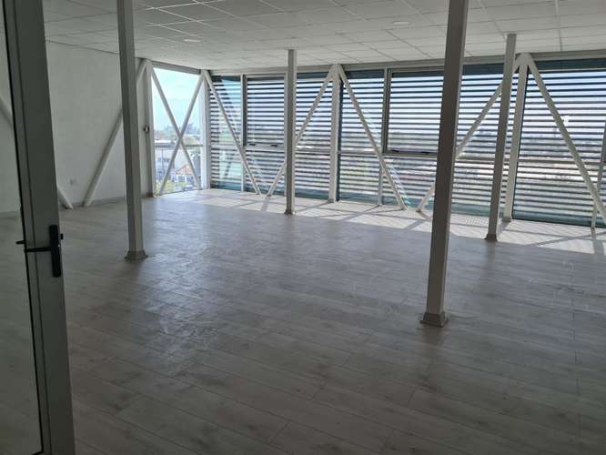 OFICINA Alameda con Alcazar