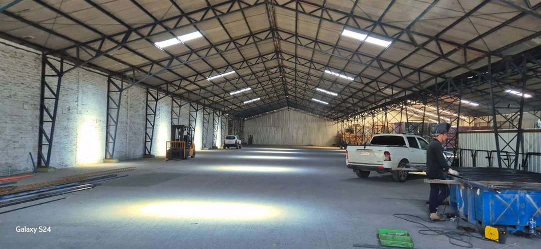 BODEGA Bodegas en arriendo Ruta 5. Costado Restaurant El Encuentro